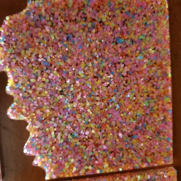 Handmade Resin 4 Piece Irregular Confetti Coasters - Picture 3 of 5